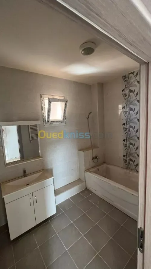 Vente Appartement F5 Alger Mahelma