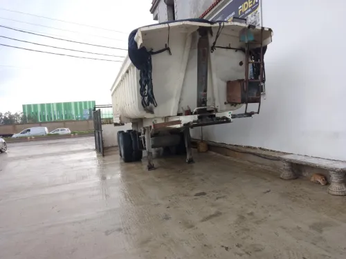 leciTrailer leciTrailer 2005