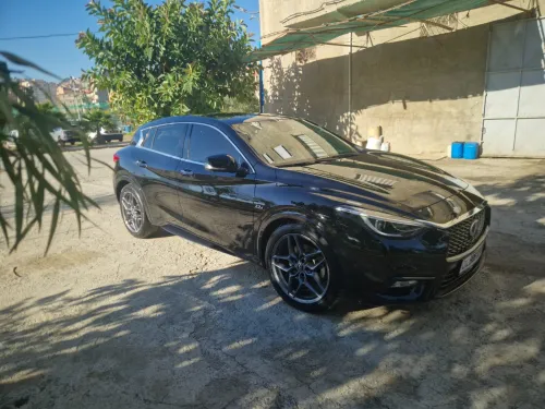 Infiniti Q30 2017 