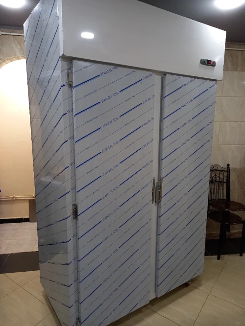 ARMOIRE FRIGORIFIQUE EN INOX ET SURE MESURES