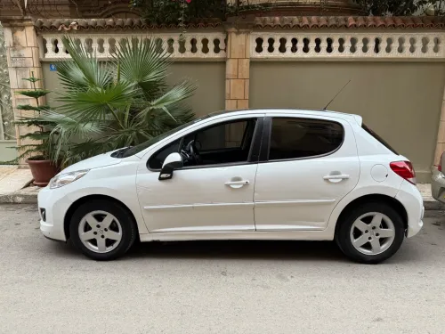 Peugeot 207 2012 207