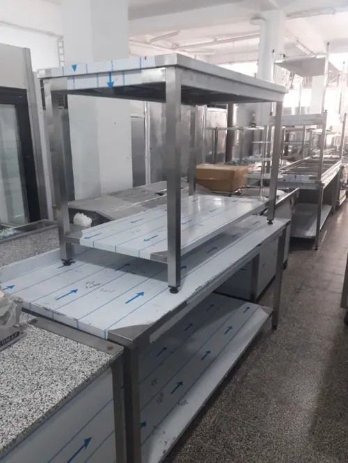 fabricant d'inox au servise de la restauration et de l'agro-alimentaire (c)