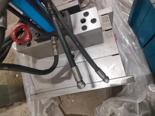 Moule injection plastique 