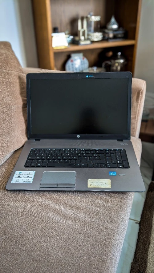 HP ProBook 17 pouce i3 3eme 6gb 500 batterie 3h