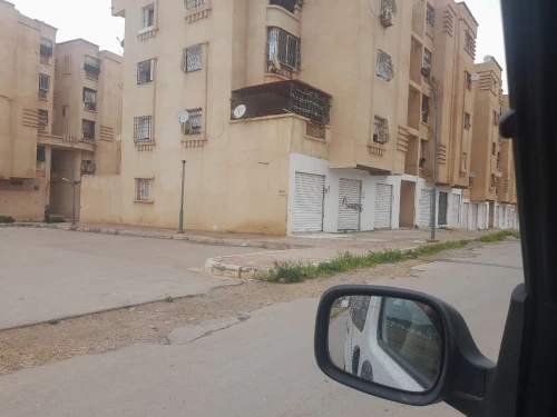 Vente Local Mostaganem Mezghrane