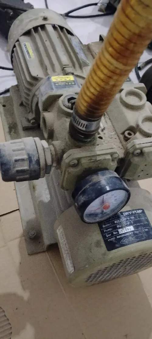 محرك تدوير و دفع الزيت