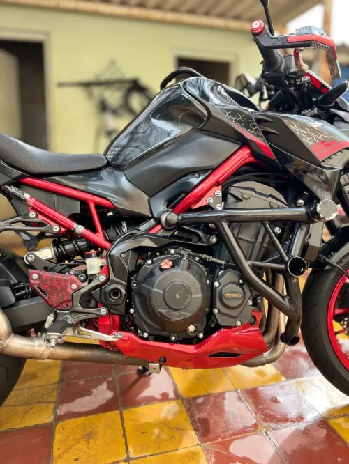 Kawasaki Z900 