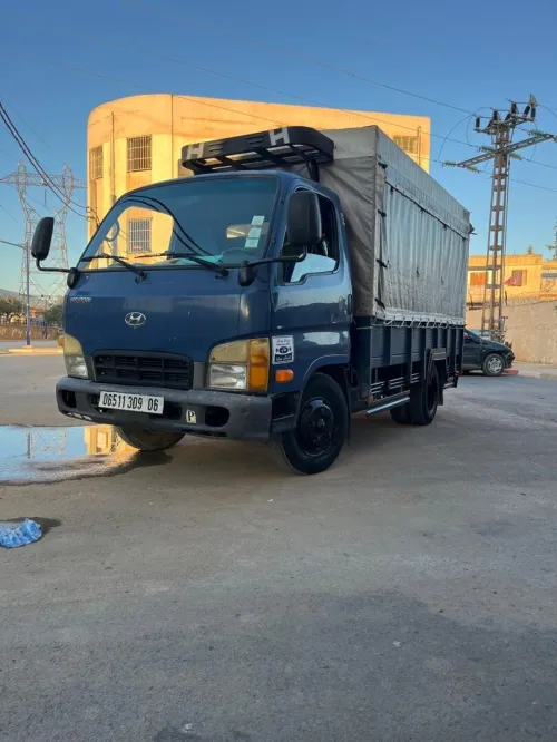 Hyundai Hd45 2009 Simple
