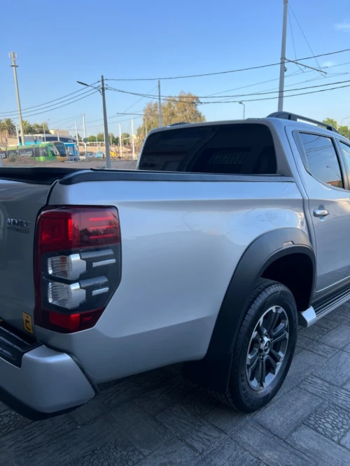 Mitsubishi L200 2021 Doube cabine Evolution