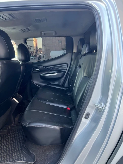 Mitsubishi L200 2021 Doube cabine Evolution