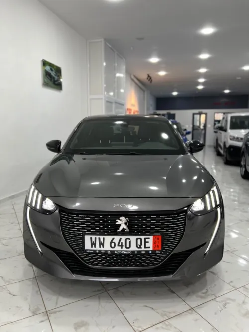 Peugeot 208 2024 GT