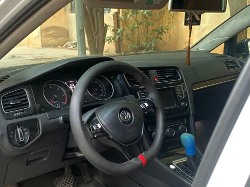 Volkswagen Golf 7 2013 Bleumotion