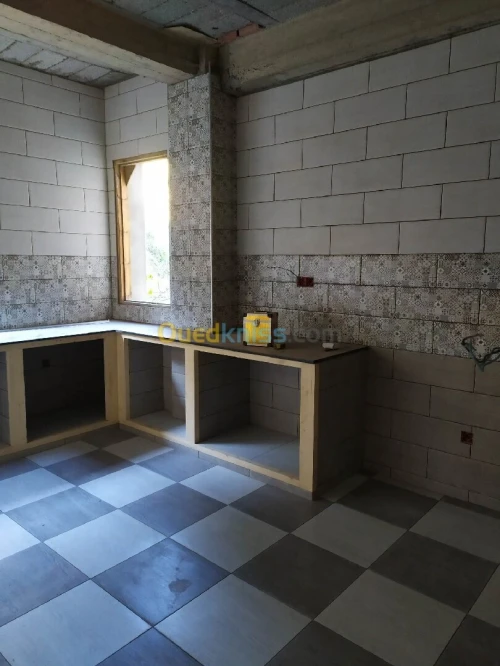 Maçon et tout trravaux be ceramlque  