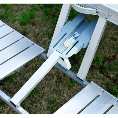 Table pliable de camping avec 4 siège 