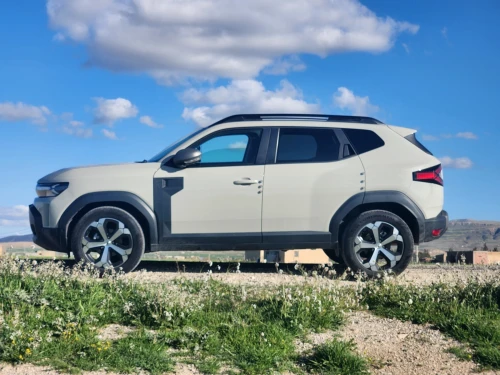 Dacia Duster 2025 Journey