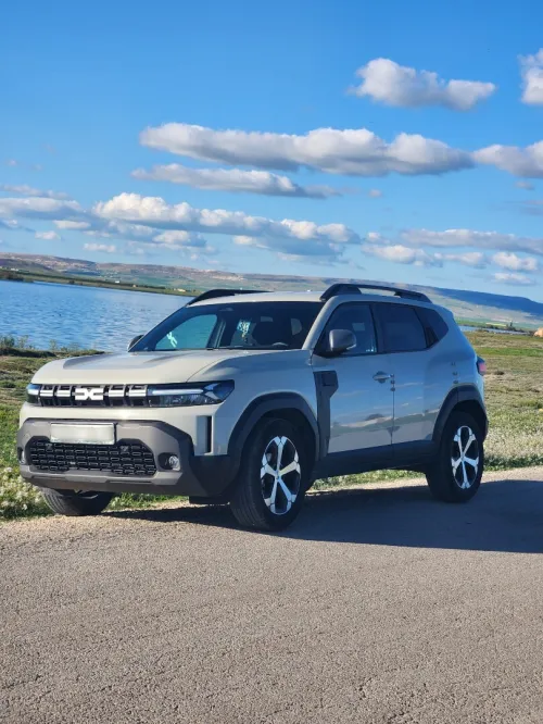 Dacia Duster 2025 Journey