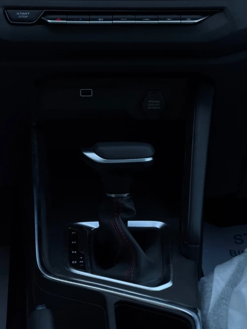 Livan X3 Pro  2026 Automatique (Avec toi ouvrant )
