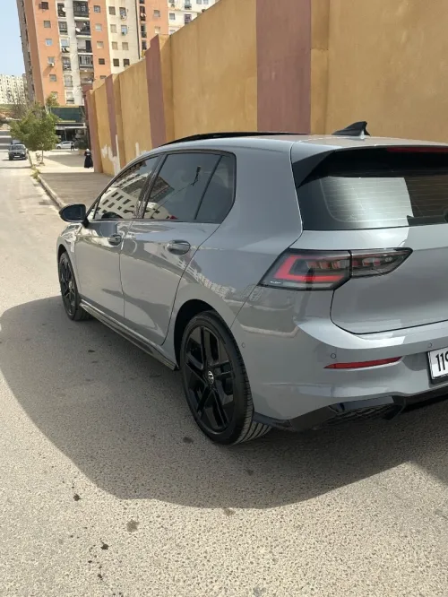 Volkswagen 8.5 2025 R line