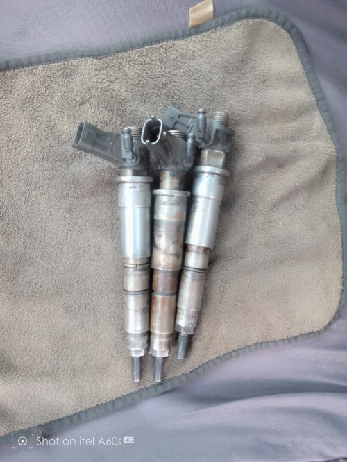3 injecteurs nissan Qashqai 2.0dci