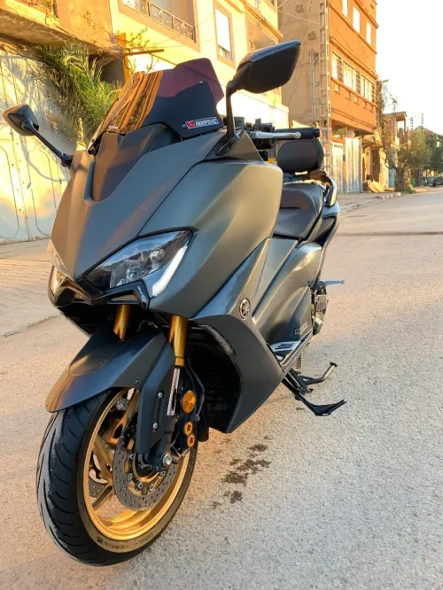 Yamaha Tmax 560 tech max j costa 2022