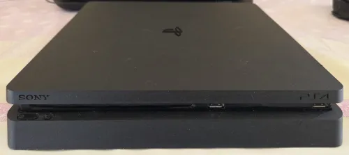 PS4 SLIM