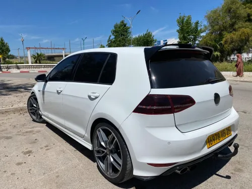 Volkswagen Golf 7 2015 R