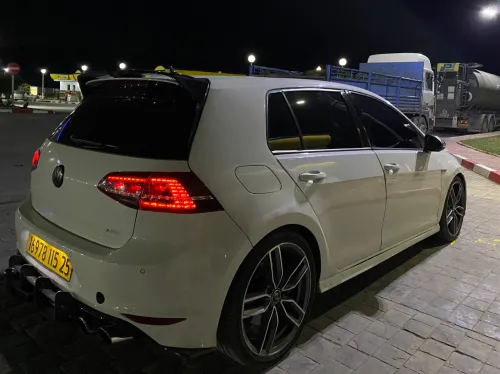 Volkswagen Golf 7 2015 R
