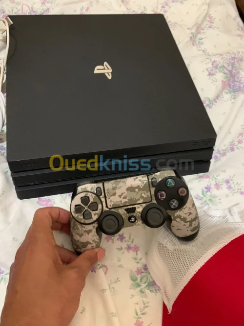 Play Station 4