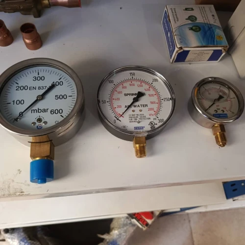 MANOMETRE AIR/EAU/GAZ