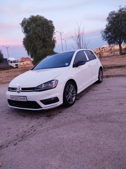 Volkswagen Golf 7 2014 R line