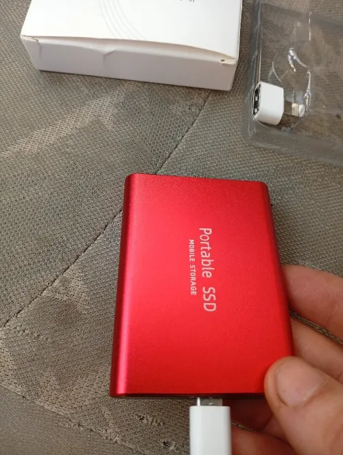 Disque dur externe SSD 30 TB et 16 TB