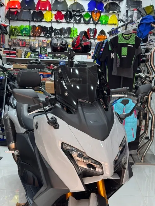 Yamaha Tmax 2025