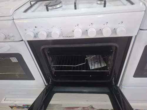 Cuisinière Arthur Martin electrique blanche