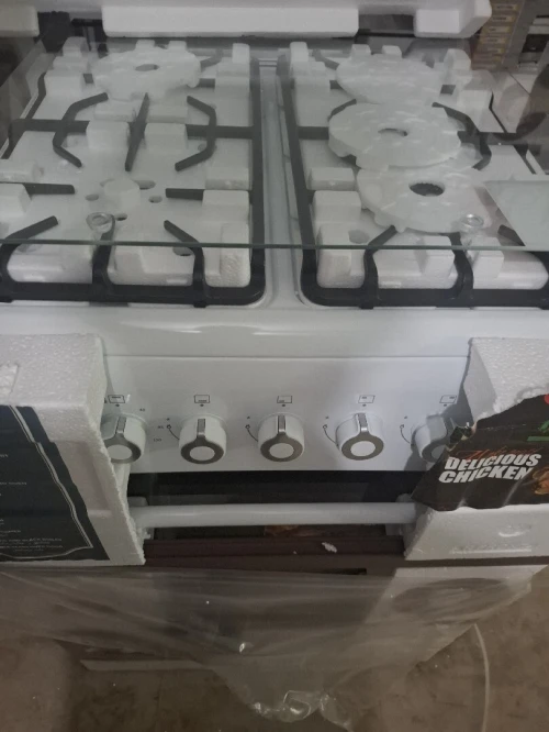 Cuisinière 4 feux blanche gaz electrique