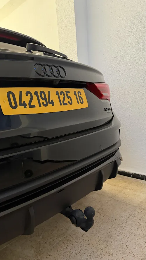 Audi Q3 2025 S line