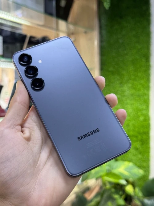 Samsung Galaxy S24