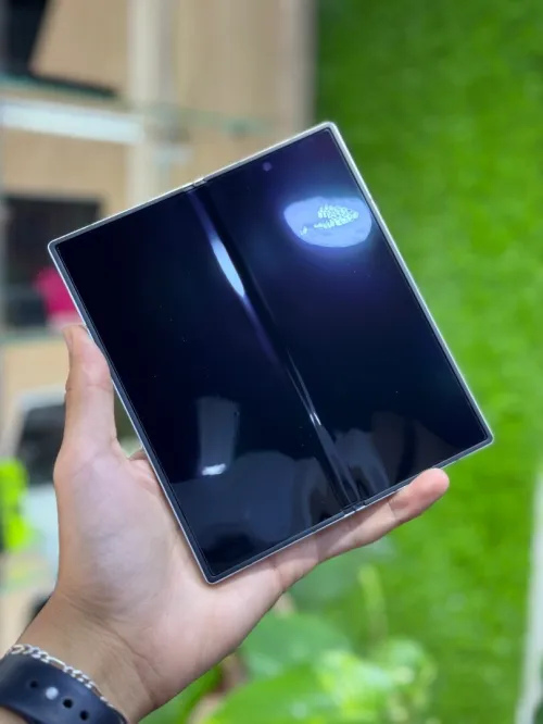 Samsung Z Fold 6