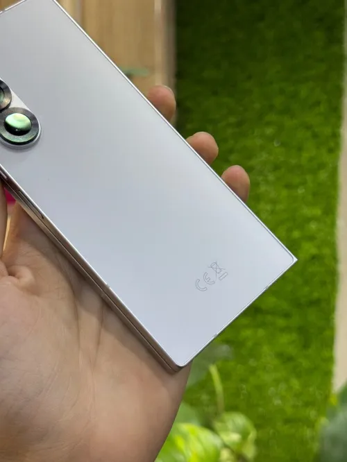 Samsung Z Fold 6