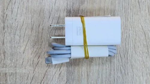 Chargeur super vooc