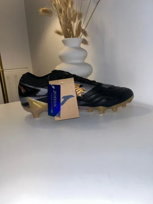 Chaussures de football Joma FG