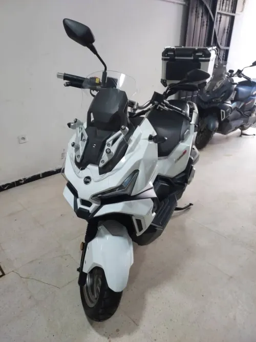 SYM HUSKY 2024