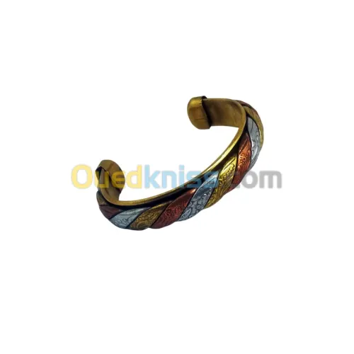Bracelet en Cuivre Artisanal Touareg Fabrication Traditionnelle de Tamanrasset - Pour Femme
