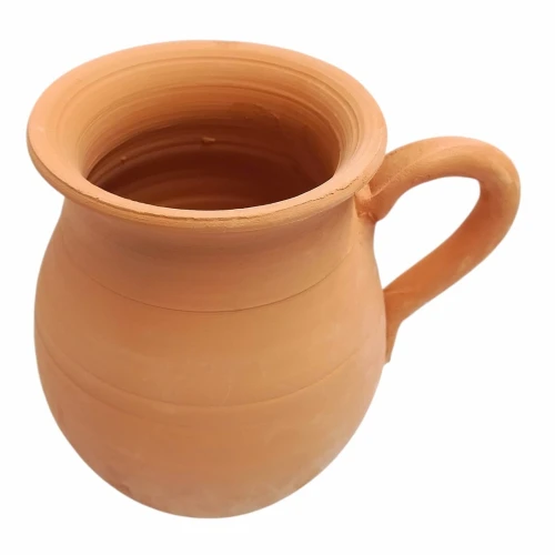 Cruche Saharienne en Terre Cuite - L'Art de la Fraîcheur Traditionnelle (1L) إبريق من الطين الصحراوي - فن النضارة التقليدية