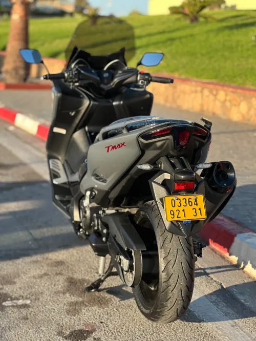Yamaha Tmax 560 2021