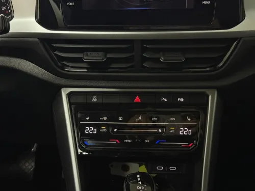 Volkswagen T-Roc 2025 Move