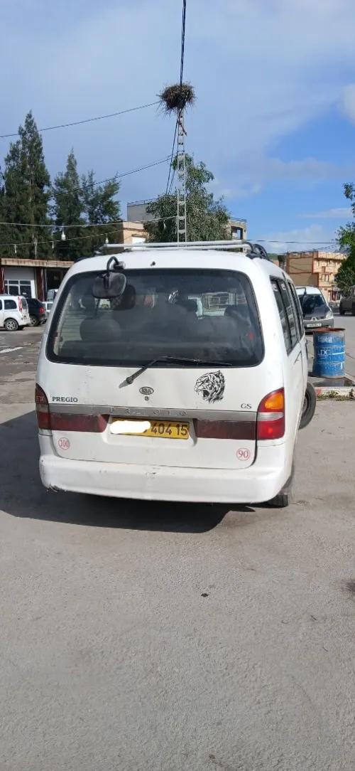 Kia Pregio 2004