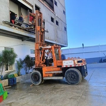 Location clark 3t 5t 8t 12t 15t 22t 28t location grue