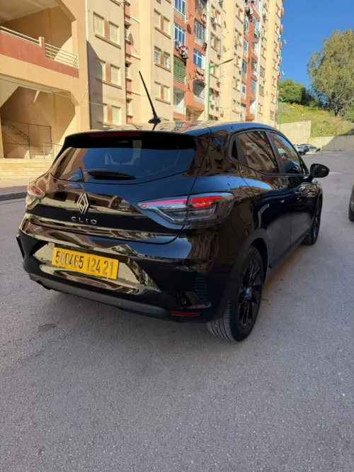 Renault Clio 5  2024 Evolution