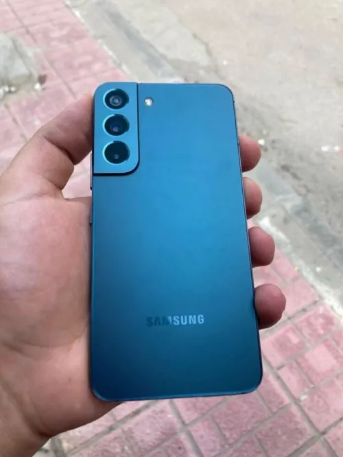 Samsung S22