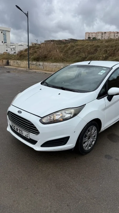 Ford Fiesta 2015 